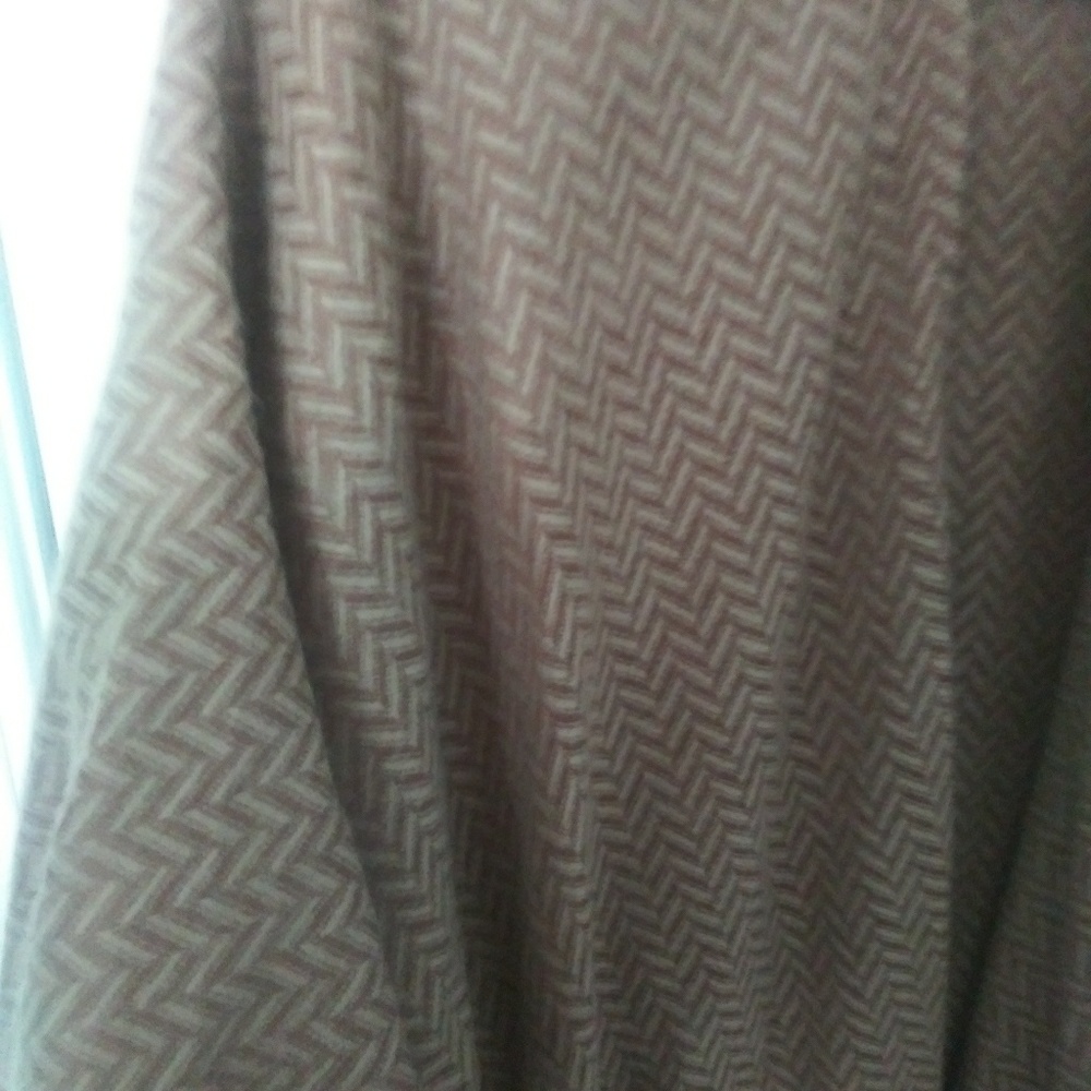 Light brown cover up